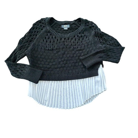Anthropologie Open Knit Crochet Peplum Black and White Layered Sweater XS NWT - Picture 3 of 10